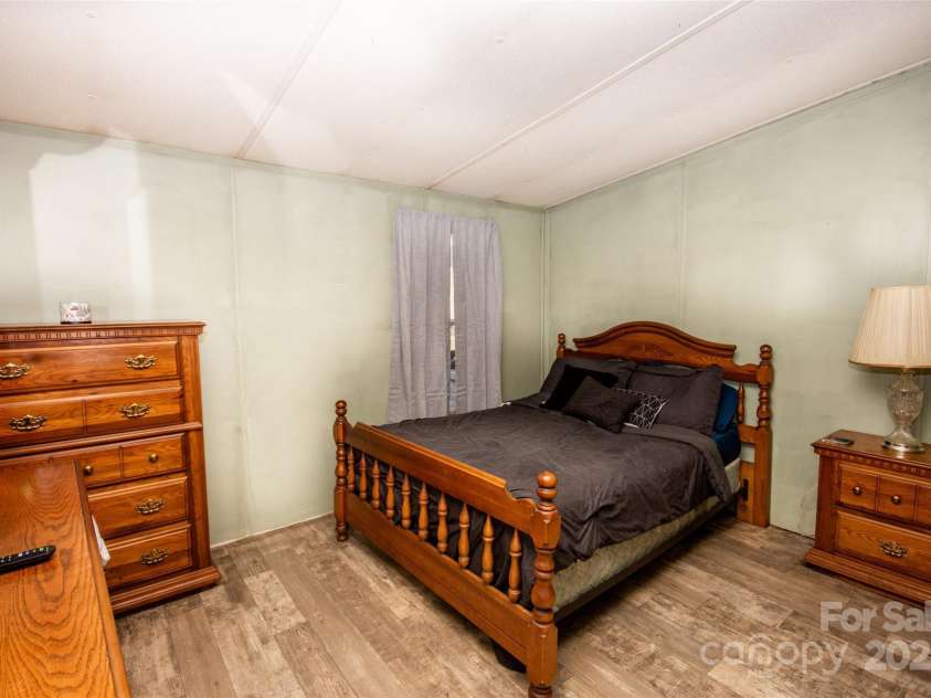 338 Piney Grove Road, Harmony, NC 28634.  MLS# CAR4214212, YatesRealty ID 399. 