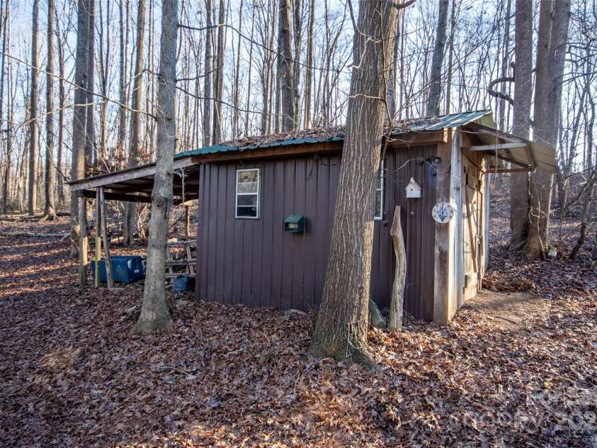 338 Piney Grove Road, Harmony, NC 28634.  MLS# CAR4214212, YatesRealty ID 399. 