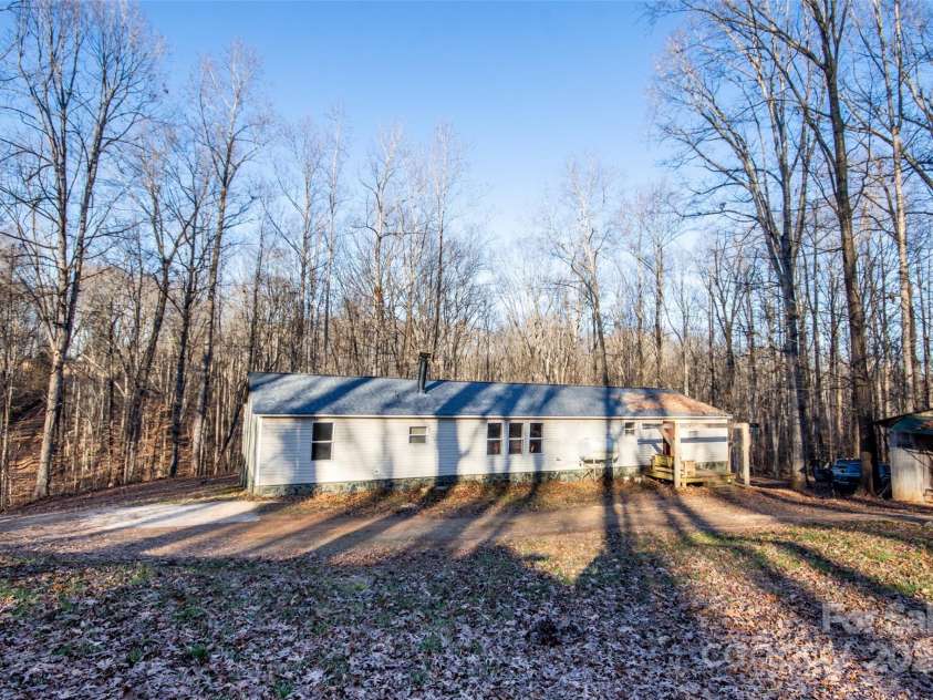 338 Piney Grove Road, Harmony, NC 28634.  MLS# CAR4214212, YatesRealty ID 399. 