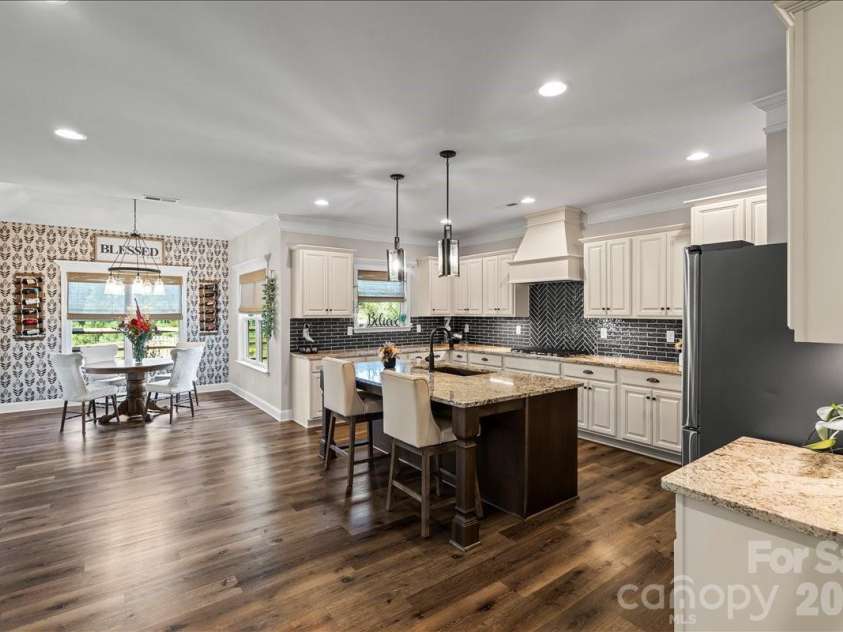 2915 Point Road, Belmont, NC 28012.  MLS# CAR4407200, YatesRealty ID 39901. 