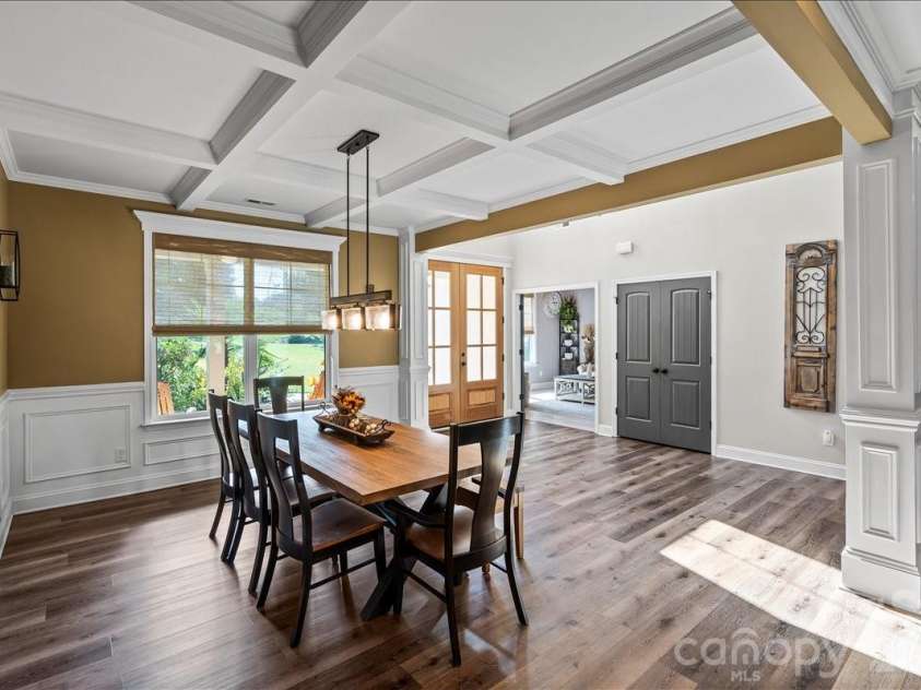 2915 Point Road, Belmont, NC 28012.  MLS# CAR4407200, YatesRealty ID 39901. 