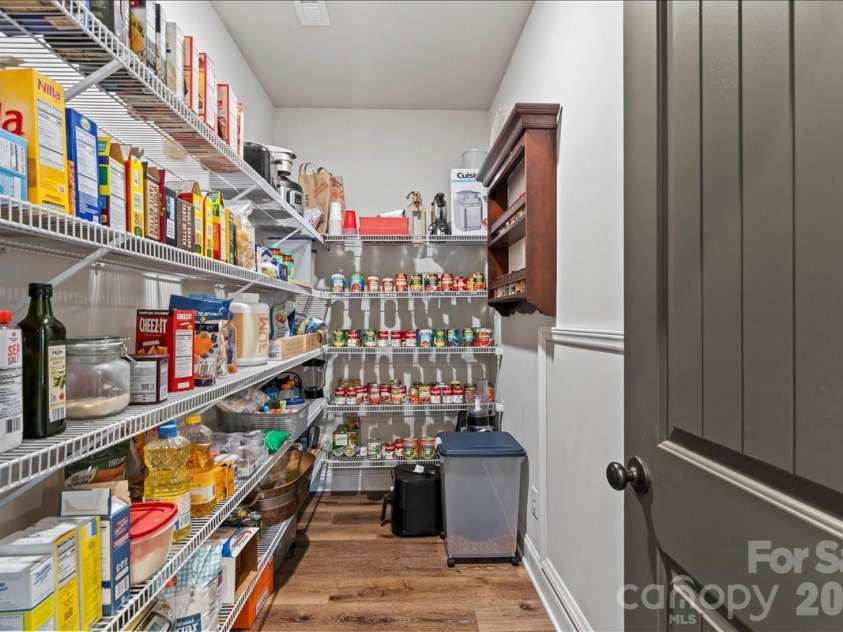 2915 Point Road, Belmont, NC 28012.  MLS# CAR4407200, YatesRealty ID 39901. 
