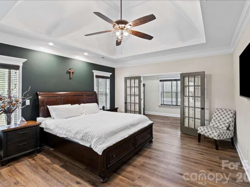 2915 Point Road, Belmont, NC 28012.  MLS# CAR4407200, YatesRealty ID 39901. 