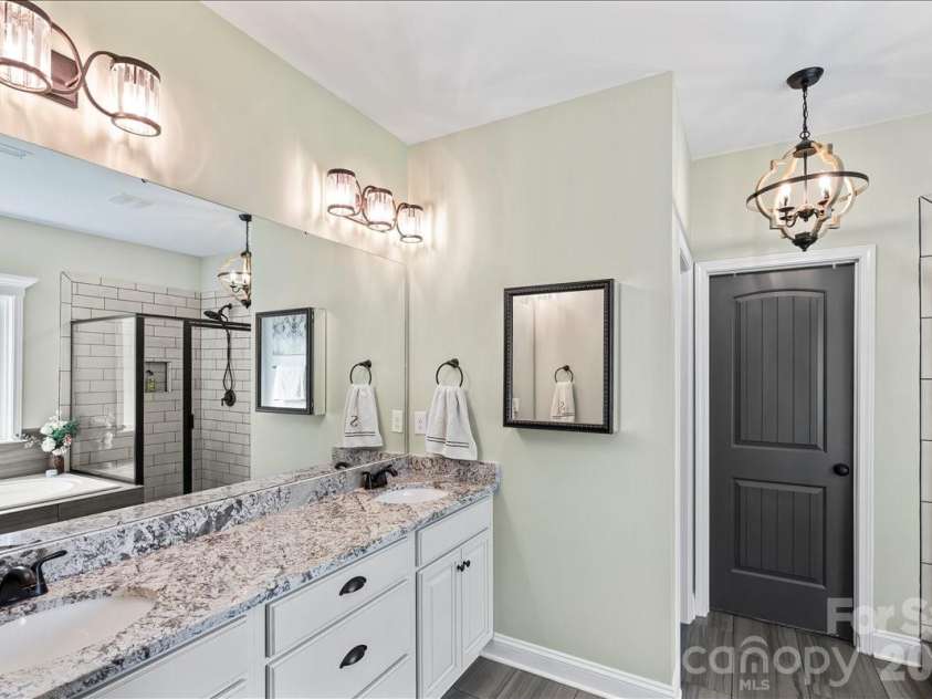 2915 Point Road, Belmont, NC 28012.  MLS# CAR4407200, YatesRealty ID 39901. 
