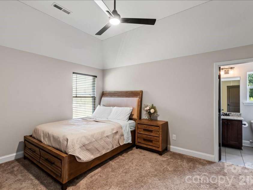 2915 Point Road, Belmont, NC 28012.  MLS# CAR4407200, YatesRealty ID 39901. 