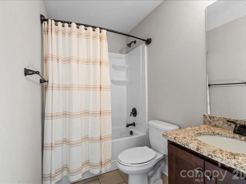 2915 Point Road, Belmont, NC 28012.  MLS# CAR4407200, YatesRealty ID 39901. 