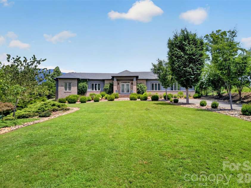 362 Captains Drive, Nebo, NC 28761.  MLS# CAR4404869, YatesRealty ID 39904. 
