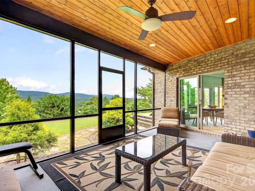 362 Captains Drive, Nebo, NC 28761.  MLS# CAR4404869, YatesRealty ID 39904. 