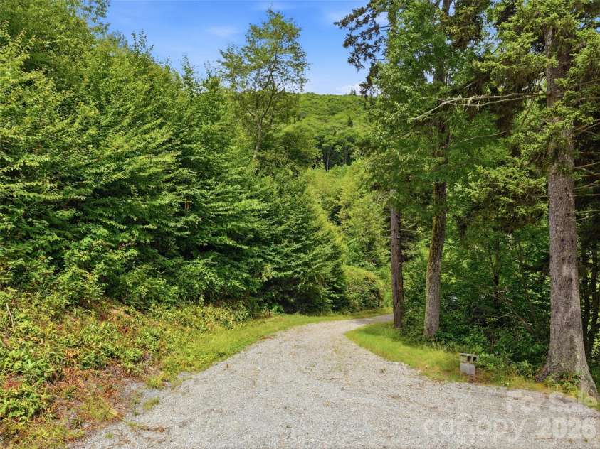 261 Yonah Drive, Maggie Valley, NC 28751.  MLS# CAR4407577, YatesRealty ID 39905. 