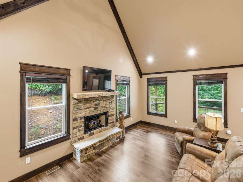 261 Yonah Drive, Maggie Valley, NC 28751.  MLS# CAR4407577, YatesRealty ID 39905. 