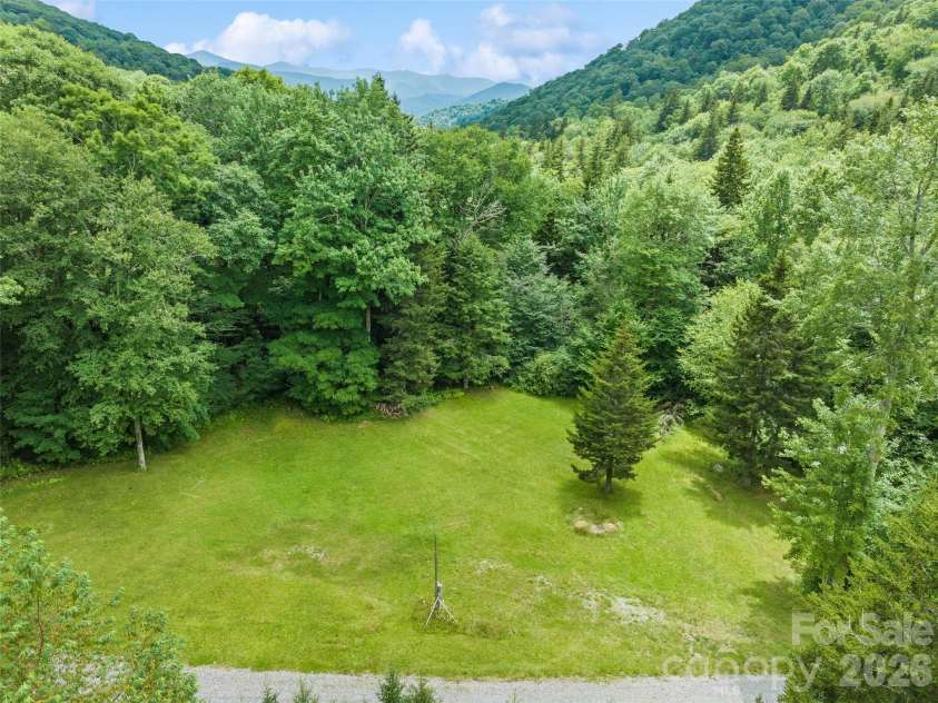 261 Yonah Drive, Maggie Valley, NC 28751.  MLS# CAR4407577, YatesRealty ID 39905. 