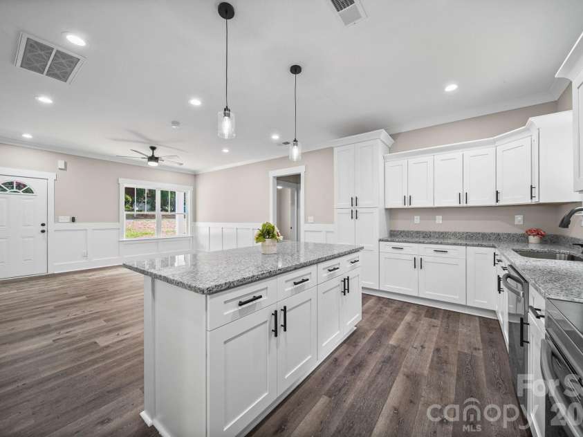 1835 Kingsley Drive, Albemarle, NC 28001.  MLS# CAR4406751, YatesRealty ID 39907. 