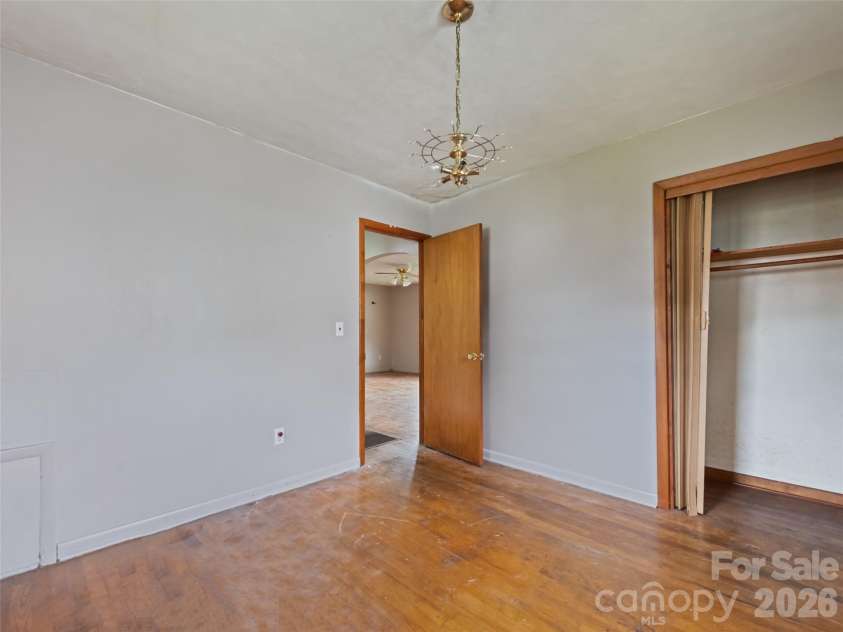 57 Spruce Street, Waynesville, NC 28786.  MLS# CAR4407581, YatesRealty ID 39908. 