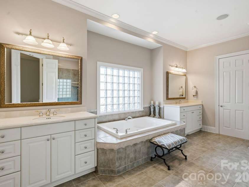 185 Quaker Road, Mooresville, NC 28117.  MLS# CAR4354548, YatesRealty ID 3991. 