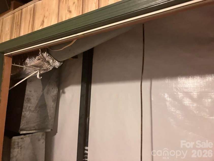 430 Laurel Heights Lane, Tryon, NC 28782.  MLS# CAR4277530, YatesRealty ID 3991. 