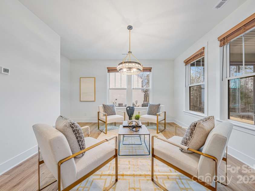 800 Landau Road, Waxhaw, NC 28173.  MLS# CAR4211219, YatesRealty ID 3991. Morning room