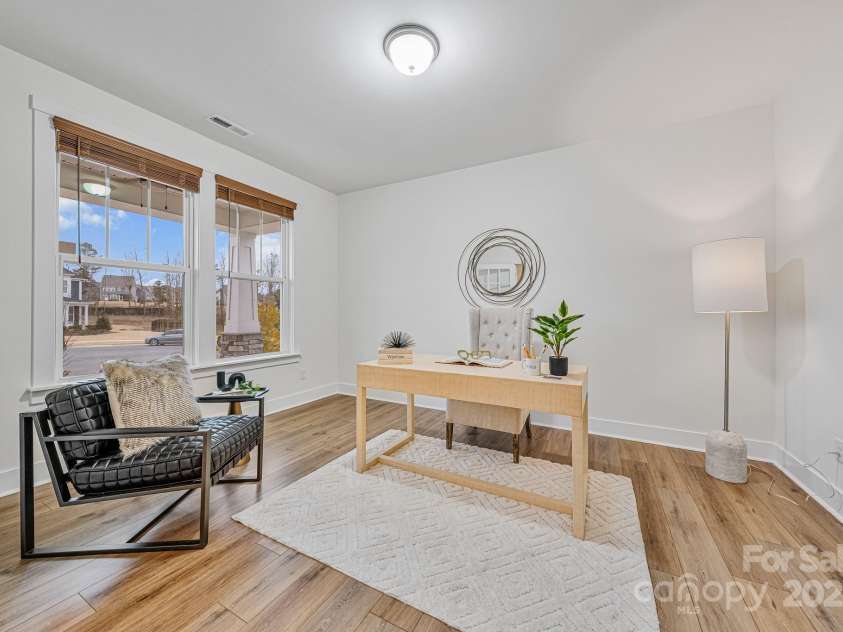 800 Landau Road, Waxhaw, NC 28173.  MLS# CAR4211219, YatesRealty ID 3991. Office