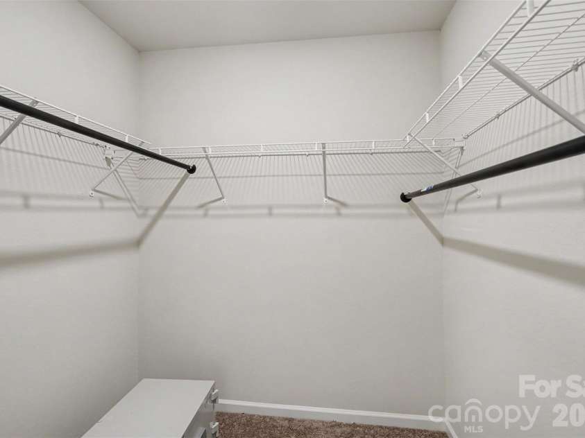 8411 Highgate Drive, Charlotte, NC 28215.  MLS# CAR4406007, YatesRealty ID 39911. 