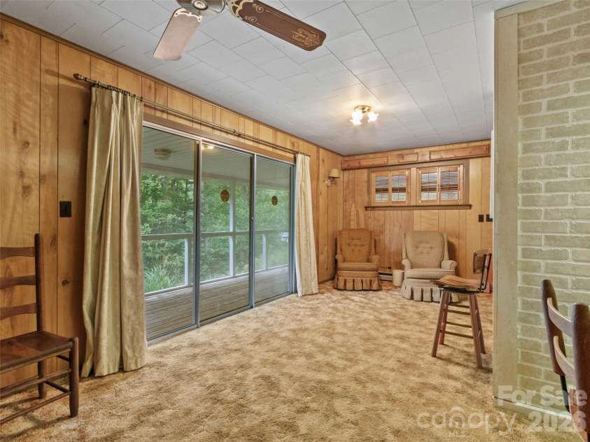 144 Florida Hill Drive, Green Mountain, NC 28740.  MLS# CAR4403040, YatesRealty ID 39914. 