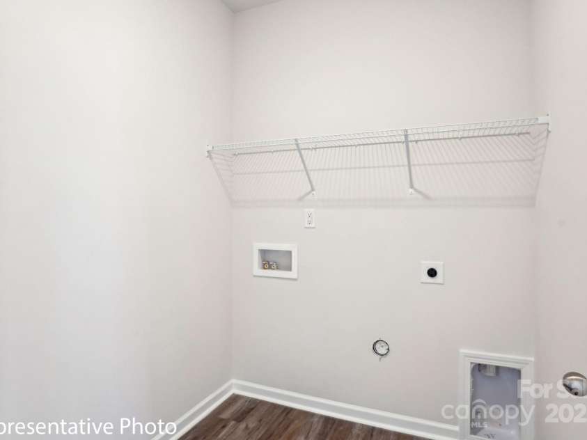 193 Calvin Creek Drive, Troutman, NC 28166.  MLS# CAR4310241, YatesRealty ID 39914. 