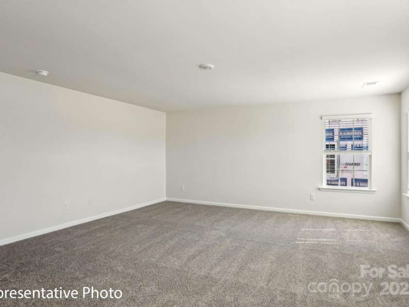193 Calvin Creek Drive, Troutman, NC 28166.  MLS# CAR4310241, YatesRealty ID 39914. 