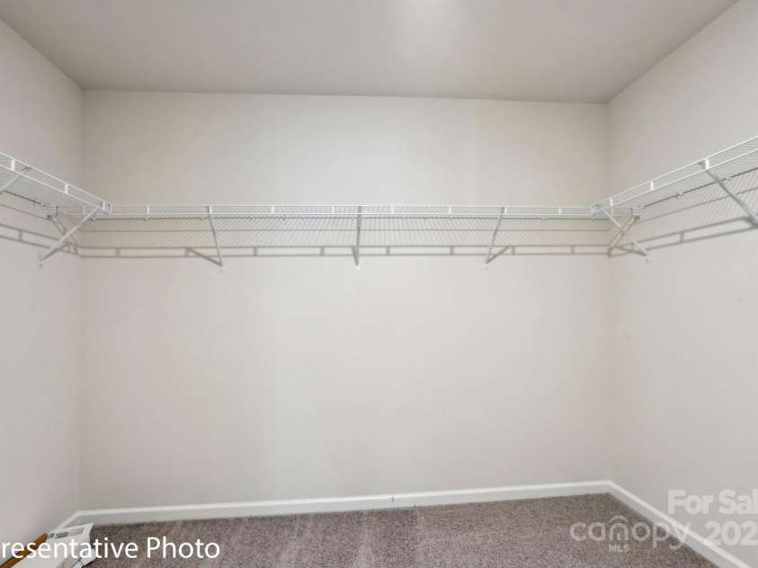 193 Calvin Creek Drive, Troutman, NC 28166.  MLS# CAR4310241, YatesRealty ID 39914. 