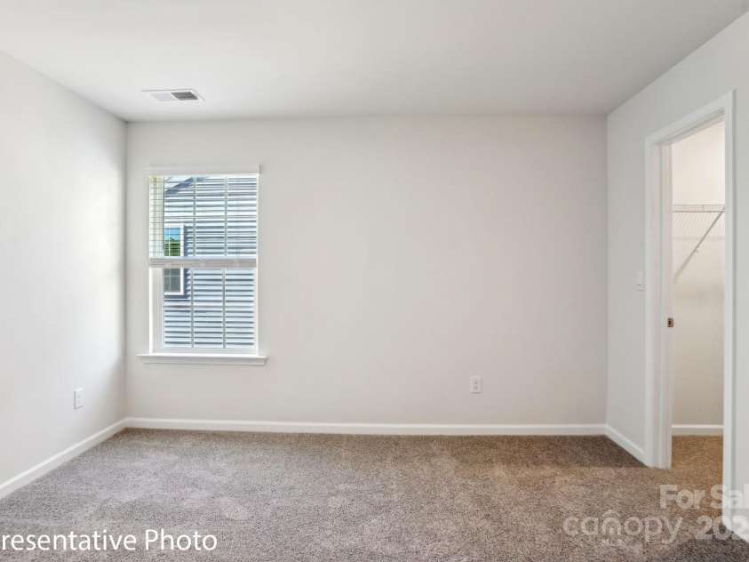 193 Calvin Creek Drive, Troutman, NC 28166.  MLS# CAR4310241, YatesRealty ID 39914. 