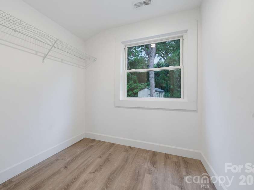 2211 Second Street, Gastonia, NC 28054.  MLS# CAR4407580, YatesRealty ID 39915. 