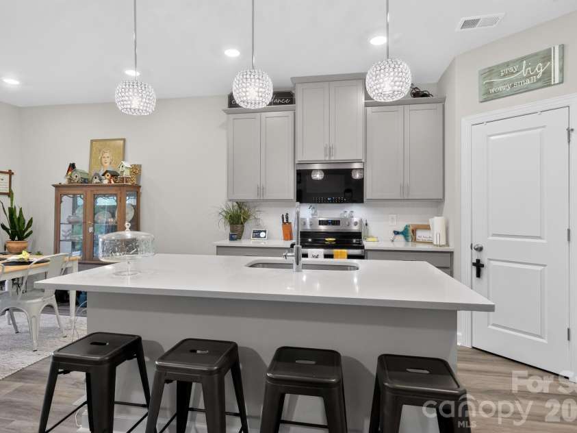 1229 Morehead Drive, Salisbury, NC 28144.  MLS# CAR4407670, YatesRealty ID 39916. 