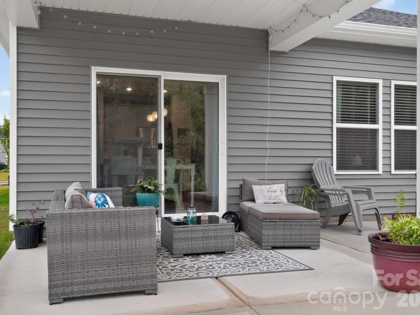 1229 Morehead Drive, Salisbury, NC 28144.  MLS# CAR4407670, YatesRealty ID 39916. 