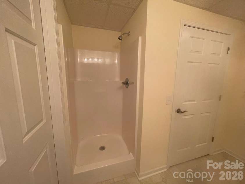 513 26th Avenue, Hickory, NC 28601.  MLS# CAR4407349, YatesRealty ID 39918. 513A Basement Bath