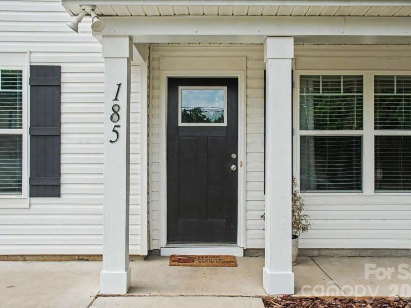 185 Coley Street, Kannapolis, NC 28083.  MLS# CAR4405492, YatesRealty ID 39919. 