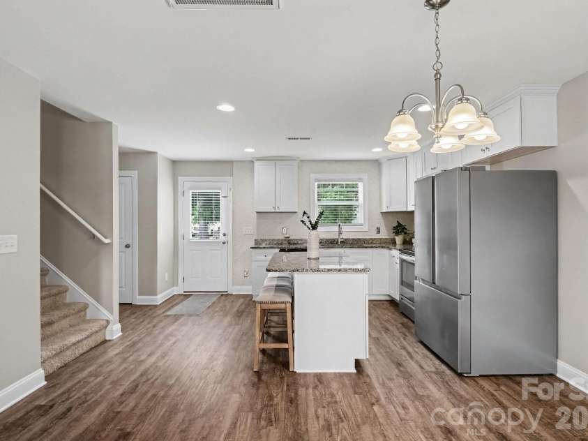 185 Coley Street, Kannapolis, NC 28083.  MLS# CAR4405492, YatesRealty ID 39919. 
