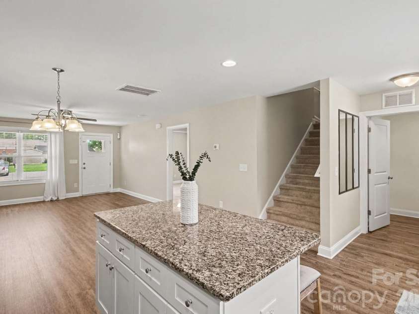 185 Coley Street, Kannapolis, NC 28083.  MLS# CAR4405492, YatesRealty ID 39919. 