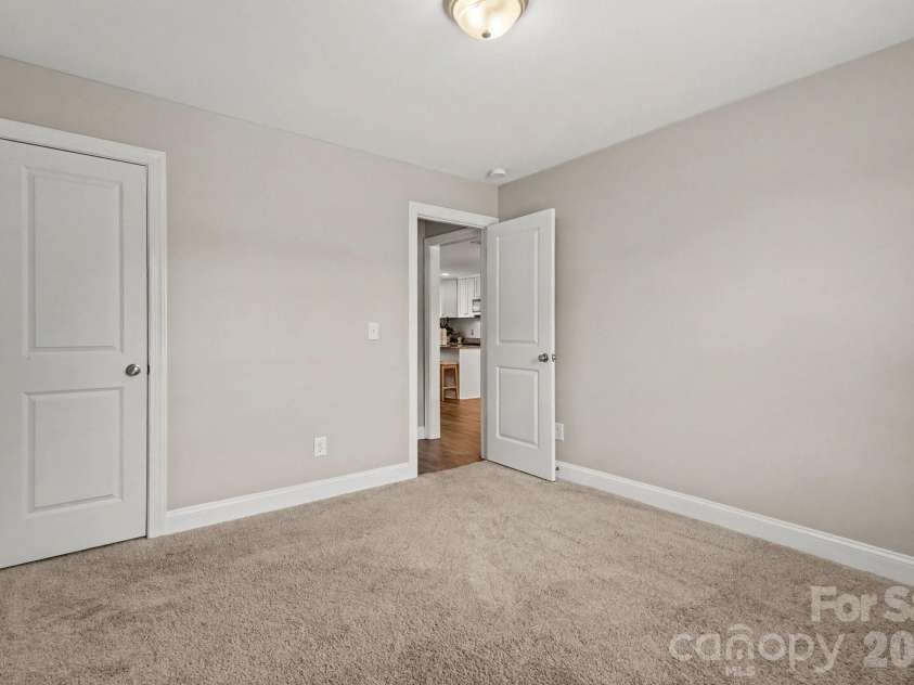 185 Coley Street, Kannapolis, NC 28083.  MLS# CAR4405492, YatesRealty ID 39919. 