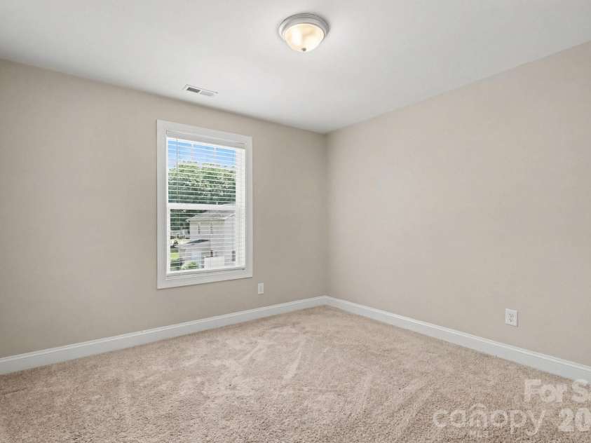 185 Coley Street, Kannapolis, NC 28083.  MLS# CAR4405492, YatesRealty ID 39919. 