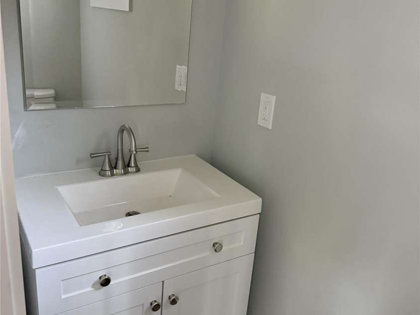 1 Freeport Lane, Asheville, NC 28806.  MLS# CAR4310617, YatesRealty ID 3992. 