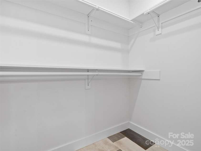 15 Riemar Lane, Waynesville, NC 28786.  MLS# CAR4306144, YatesRealty ID 3992. 
