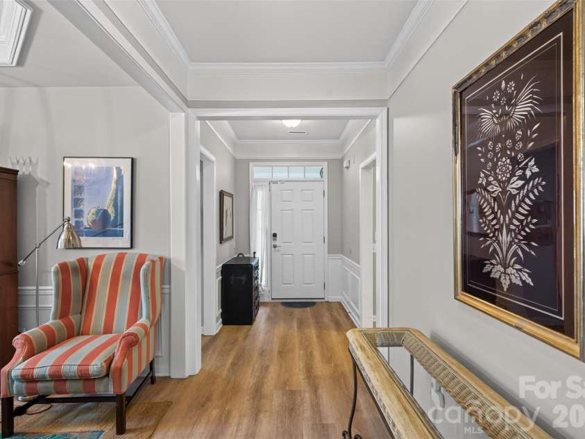 9114 Beaver Brook Way, Charlotte, NC 28277.  MLS# CAR4407536, YatesRealty ID 39920. 