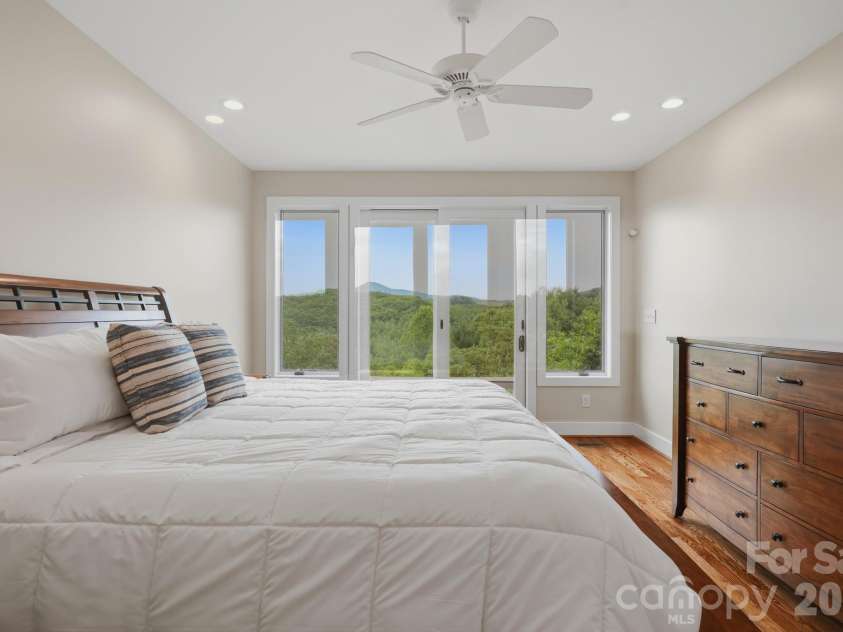 191 Charter Ridge, Jefferson, NC 28640.  MLS# CAR4407001, YatesRealty ID 39924. 