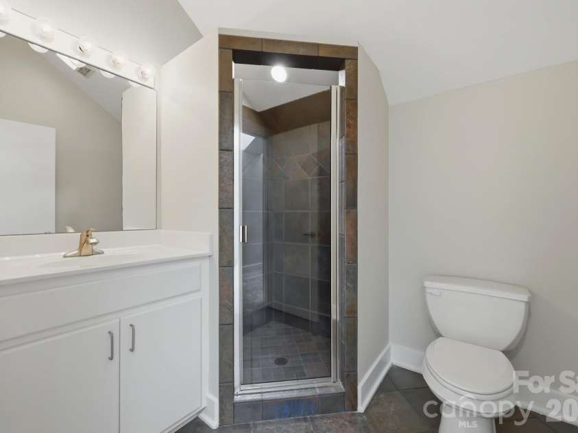 191 Charter Ridge, Jefferson, NC 28640.  MLS# CAR4407001, YatesRealty ID 39924. 