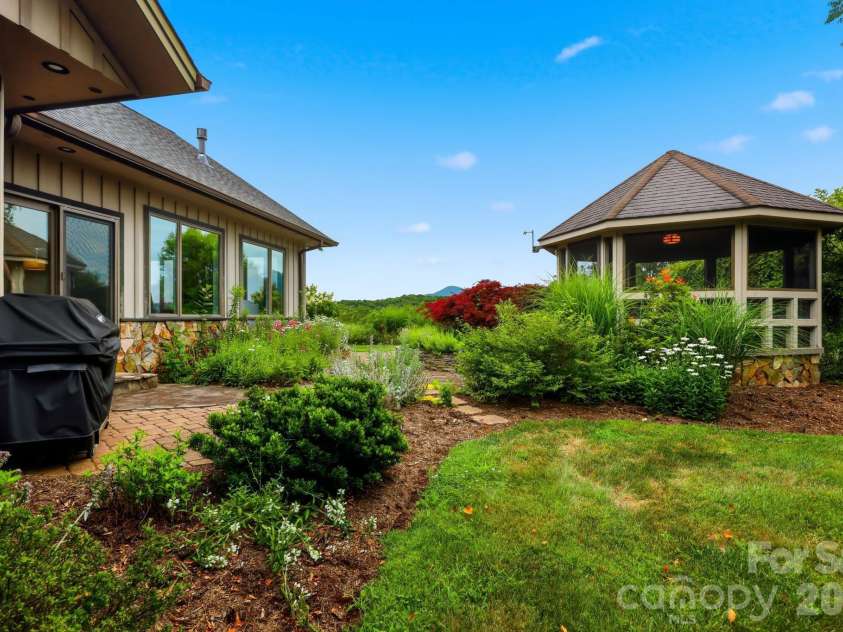 191 Charter Ridge, Jefferson, NC 28640.  MLS# CAR4407001, YatesRealty ID 39924. 