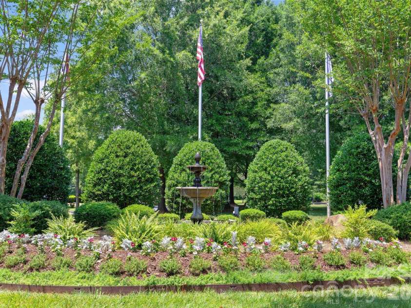 10047 Bishops Gate Boulevard, Pineville, NC 28134.  MLS# CAR4405550, YatesRealty ID 39929. 