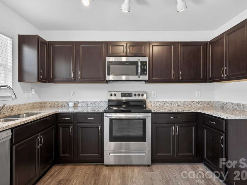 128 Pleasant Hill Street, Lancaster, SC 29720.  MLS# CAR4356399, YatesRealty ID 3993. 