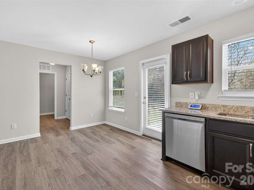 128 Pleasant Hill Street, Lancaster, SC 29720.  MLS# CAR4356399, YatesRealty ID 3993. 