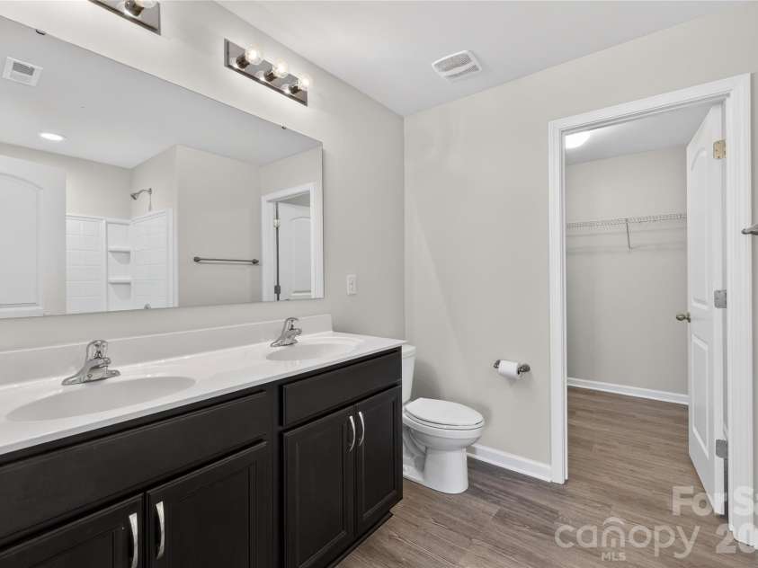 128 Pleasant Hill Street, Lancaster, SC 29720.  MLS# CAR4356399, YatesRealty ID 3993. 