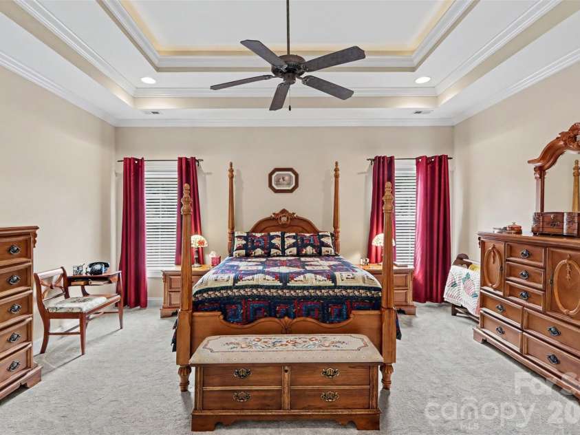 119 Blakemore Drive, Shelby, NC 28152.  MLS# CAR4404874, YatesRealty ID 39934. So spacious!