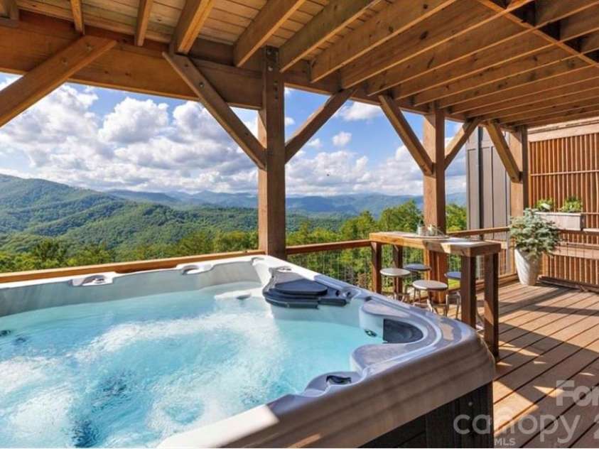 158 Elderberry Circle, Boone, NC 28607.  MLS# CAR4407222, YatesRealty ID 39935. 