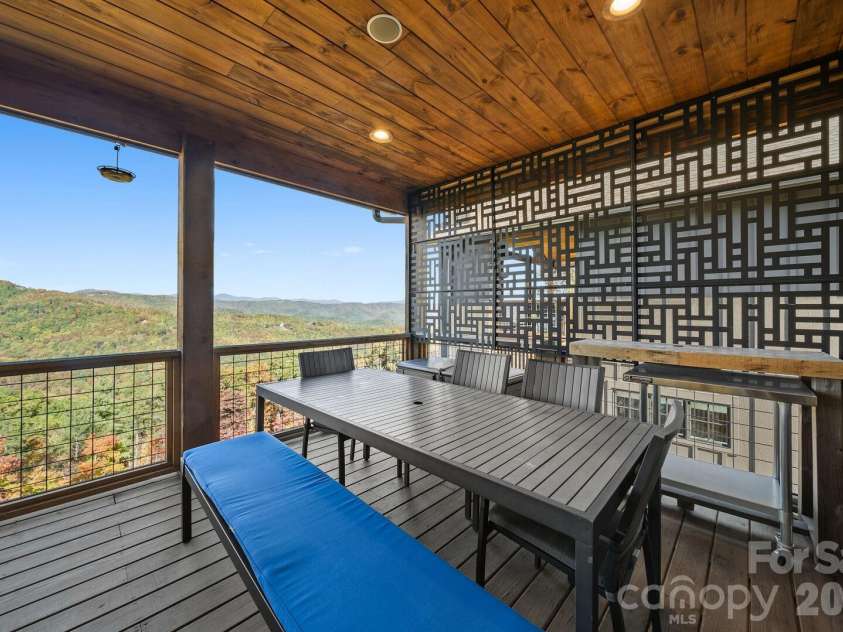 158 Elderberry Circle, Boone, NC 28607.  MLS# CAR4407222, YatesRealty ID 39935. 