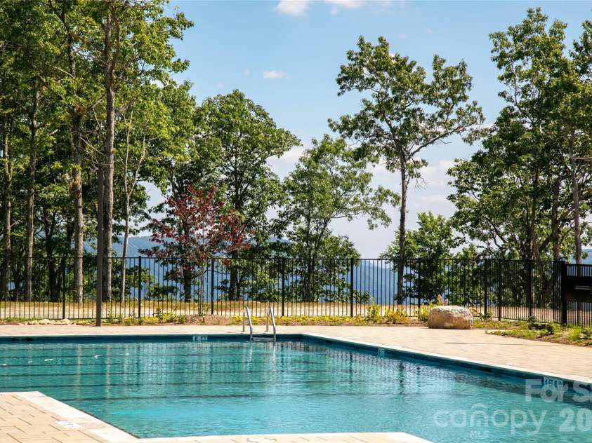 158 Elderberry Circle, Boone, NC 28607.  MLS# CAR4407222, YatesRealty ID 39935. 